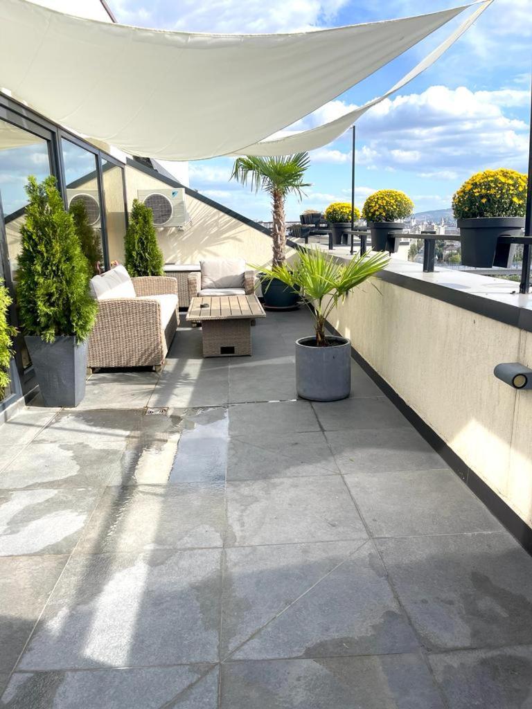 Penthouse Exclusive View , Iasi Apartment Bagian luar foto